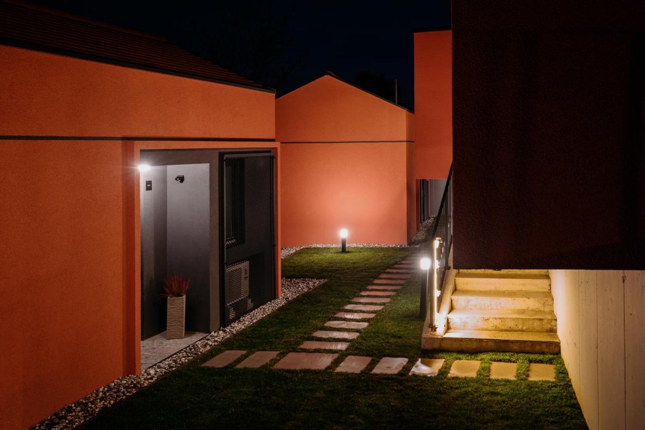 Glamping Senesalina Villa Kojsko Kültér fotó